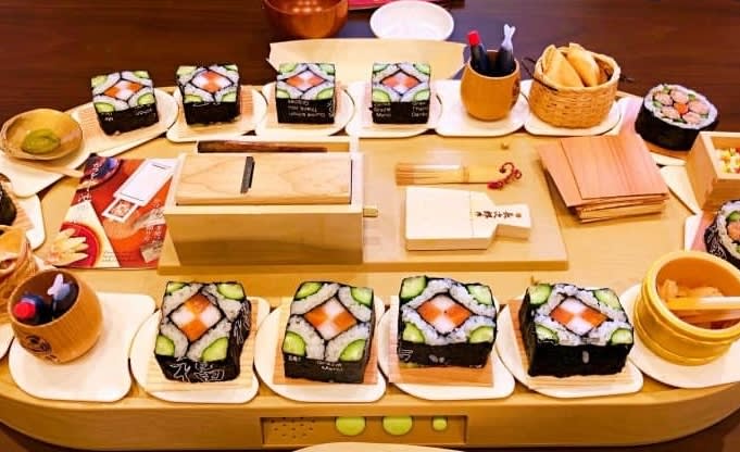 5 Days Only Sushi Takeaway Road shop for Sale