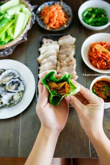 Long Running Busy Asian BBQ Restaurant Heart of CBD Long Running Busy Asian BBQ Restaurant Heart of CBD