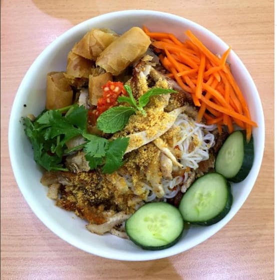 Adelaide CBD Busy Vietnamese Takeaway Snack Bar near offices and hospital Adelaide CBD Busy Vietnamese Takeaway Snack Bar near offices and hospital