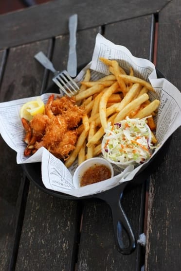 Cafe / Restaurant / take away located on Marina in Sydney Cafe / Restaurant / take away located on Marina in Sydney