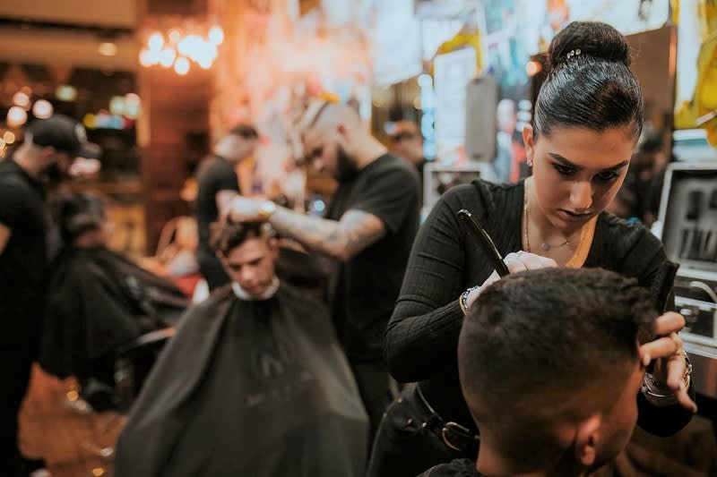 Premium Barber Shop Opportunity  Modern Fit-Out | 189m² | Moorabbin [2607292]