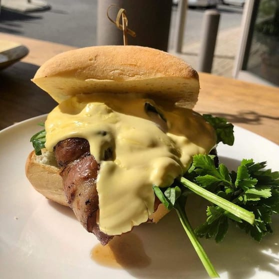 UNDER OFFER - Best Cafe in Town UNDER OFFER - Best Cafe in Town