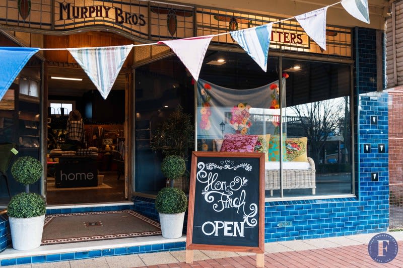Appealing Business Opportunity in a Growing Town Home Finch Boorowa