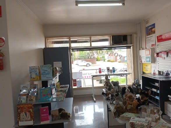 Benalla West Post Office and Store (SPDB2225)