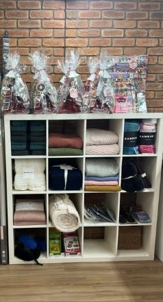 Foster Lotto, Linen & More (RDT415) Foster Lotto, Linen & More (RDT415)