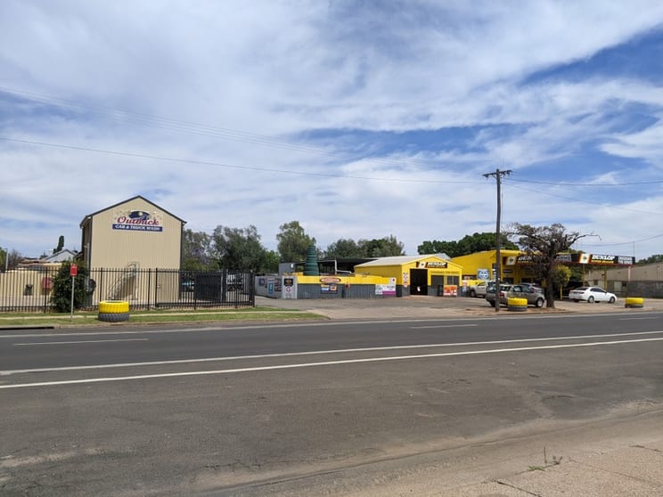 Crossroads Tyre Service