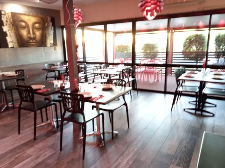 Bargara's busiest restaurant/takeaway plus tenanted building now at a discount Bargara's busiest restaurant/takeaway plus tenanted building now at a discount