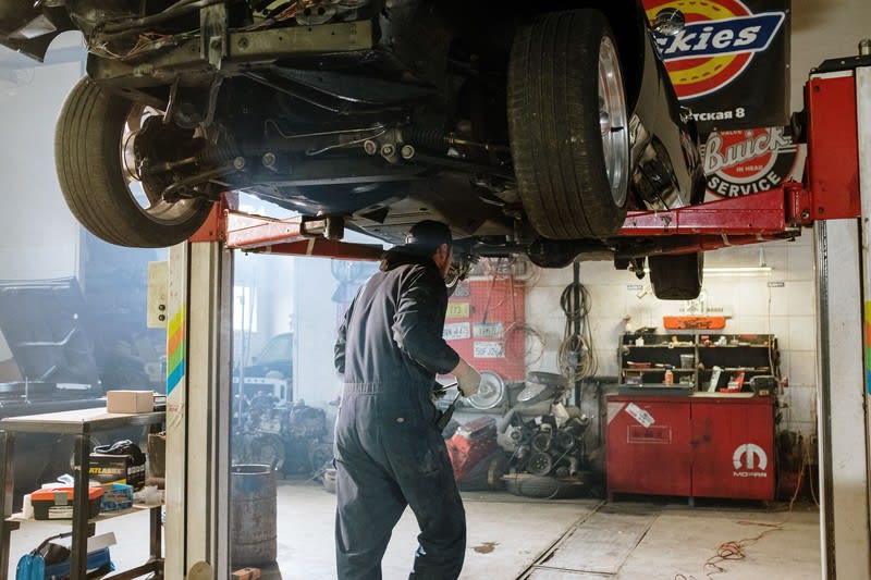 Well Established Car Mechanic 5 Days Ref: 1263 Well Established Car Mechanic 5 Days Ref: 1263