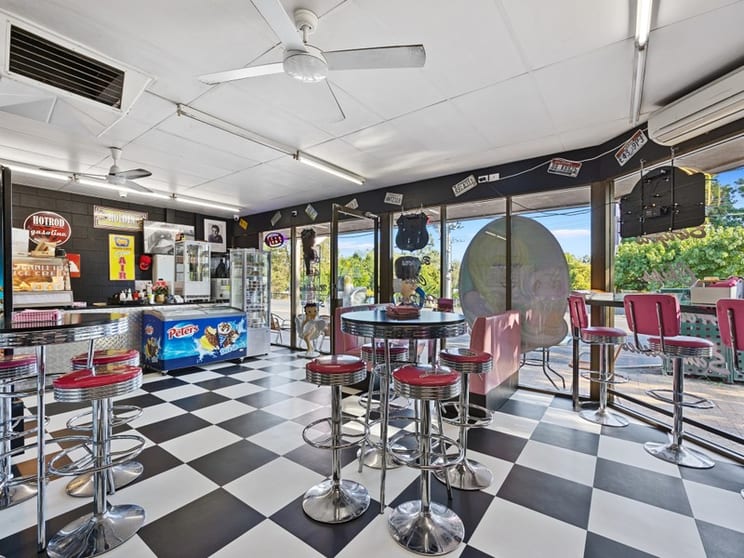 1950's American Style Diner Business for Sale 1950's American Style Diner Business for Sale