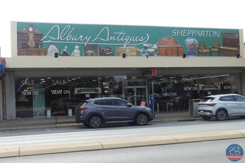 BUSINESS FOR SALE - Albury Antiques BUSINESS FOR SALE - Albury Antiques
