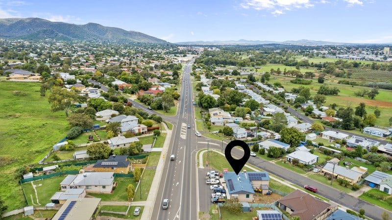 Cash cow business + 2 approved DAs + prime vacant land = Unrivalled opportunity