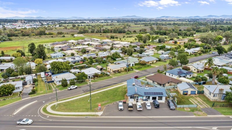 Cash cow business + 2 approved DAs + prime vacant land = Unrivalled opportunity