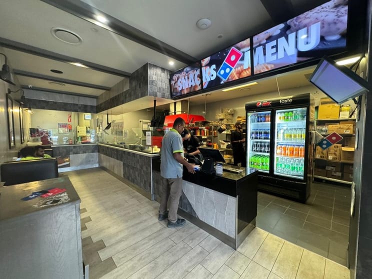 Domino's Franchise Business For Sale!not To Be Missed!massive Profits!low Rent!