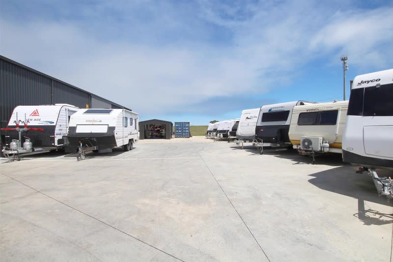 Caravan Repairs & Servicing