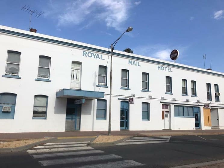 An Amazing Freehold Hotel Opportunity Awaits - 109hf An Amazing Freehold Hotel Opportunity Awaits - 109hf