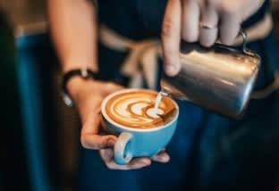 Long Running Busy Industrial Café/takeaway In Ringwood Long Running Busy Industrial Café/takeaway In Ringwood