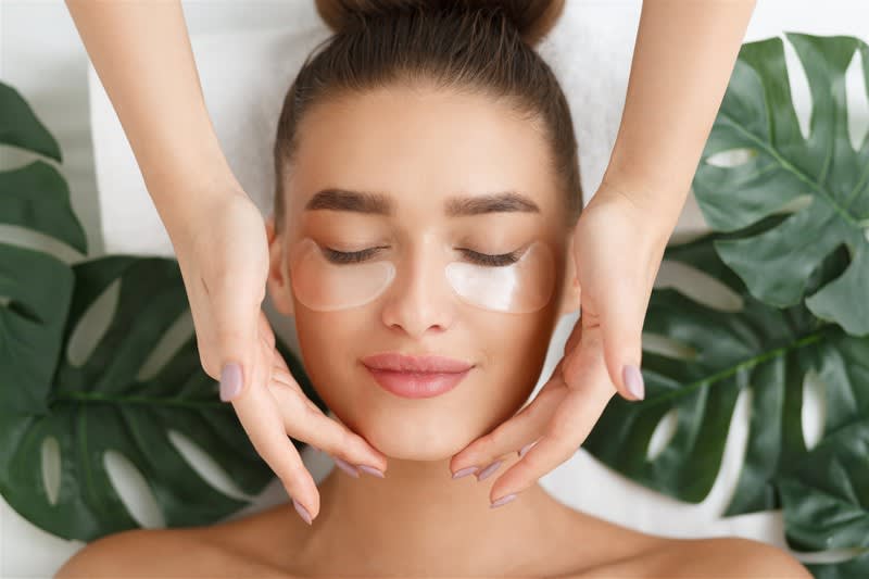 Henley Beach Skin and Beauty business for sale  Spectacular Luxurious Fitout!