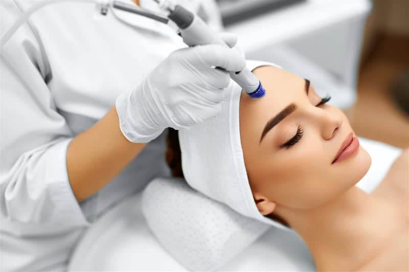 Henley Beach Skin and Beauty business for sale  Spectacular Luxurious Fitout!