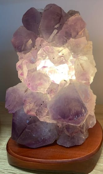 New Age Giftware Shop Providing Reiki, Tarot Card Reading and More!