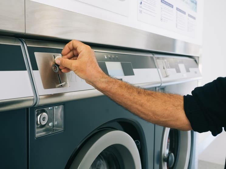 High Potential Coin Laundromat For Sale | Busy Location | Only $305 Rent Per Week | 1-Bedroom Studio At Rear [2606222]