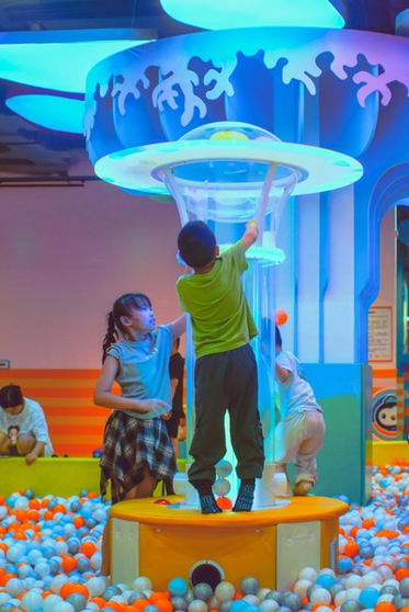 [Priced to sell]Busy Independent Playcentre Southeast Ref: 1623