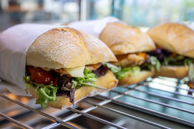 Gourmet Takeaway | Great Corner Position