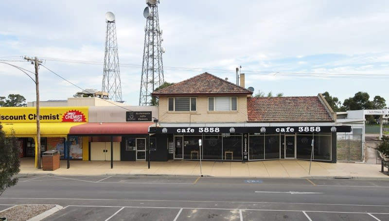 Fully Licensed Cafe, Heavy Tourist Area In Heyfield. Fully Licensed Cafe, Heavy Tourist Area In Heyfield.