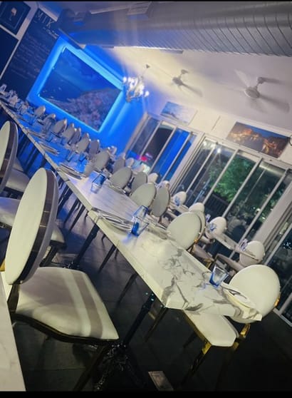 Italian Restaurant with Liquor Licence Italian Restaurant with Liquor Licence
