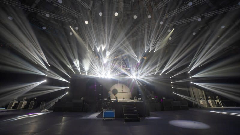 Entertainment & Performing Arts Products Wholesaler
