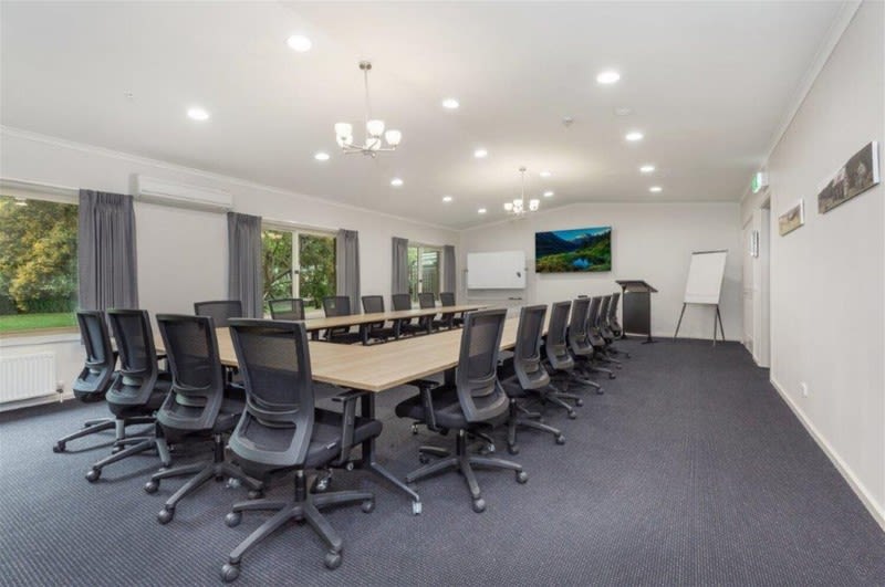 Daylesford/Macedon Ranges Accommodation Gem For Sale at $2.2mil