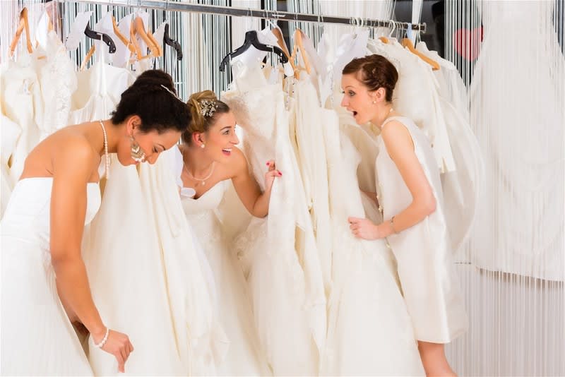 Charming Prime Located Wedding Dress Business in South East Ref: 13267 Charming Prime Located Wedding Dress Business in South East Ref: 13267