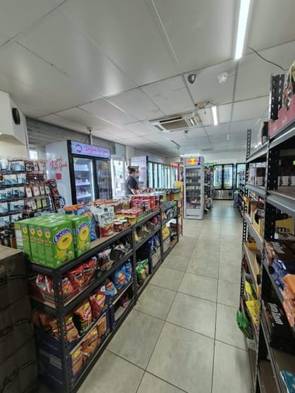 Petrol Station,Convenience Store & Hot Food.
Net Profit Over $360,000 Per Annum