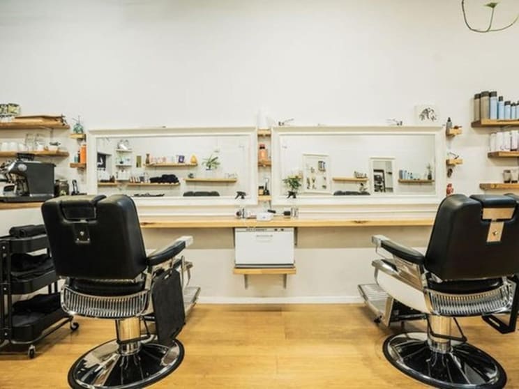 Organic and sustainable hair salon Organic and sustainable hair salon