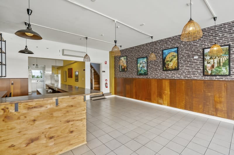 Well equipped Cafe/Restaurant (STCA) in Hobart Elizabeth St