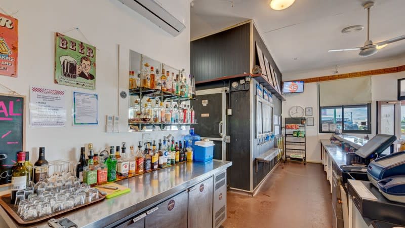 Biggenden Hotel Pub For Sale Biggenden Hotel Pub For Sale