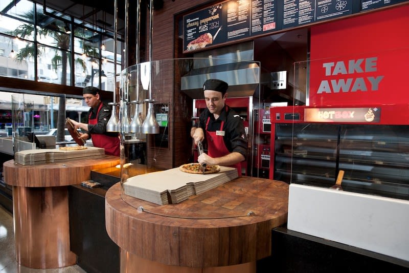 Dominos Morwell store for sale!Cheap rent!Great profits!Be your own BOSS!