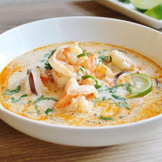 Long Running Thai Family Restaurant @ Busy Main Road Intersection In Malvern East