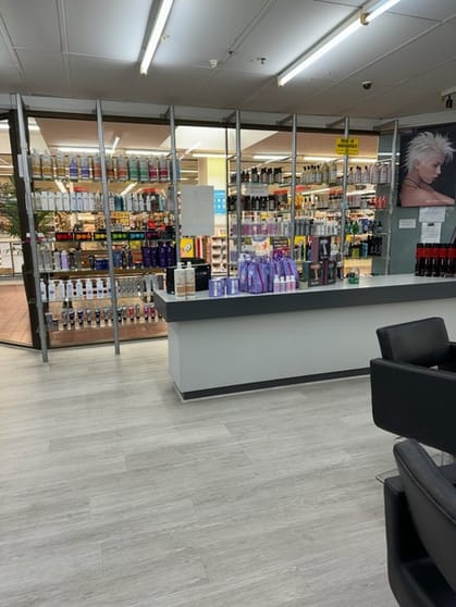 Hair Salon Northern Suburbs Major Center Craigmore for sale Hair Salon Northern Suburbs Major Center Craigmore for sale