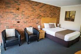 -- UNDER OFFER -- Regional Freehold Motel & Units Opportunity Gippsland Vic -- UNDER OFFER -- Regional Freehold Motel & Units Opportunity Gippsland Vic