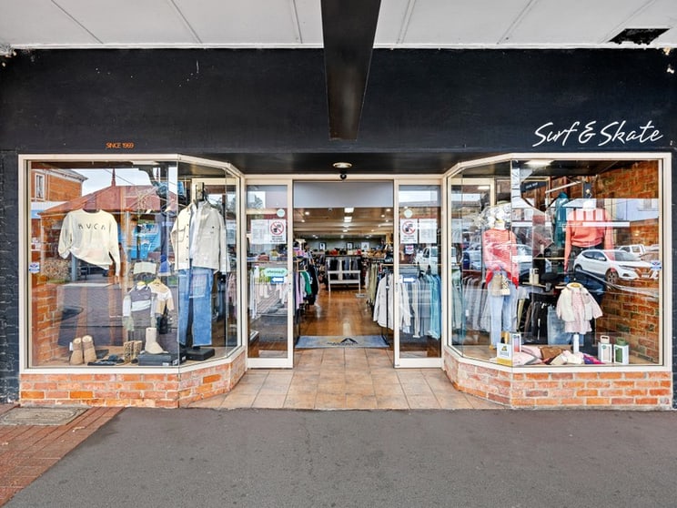 Well Established Business in the heart of Alexandra Well Established Business in the heart of Alexandra
