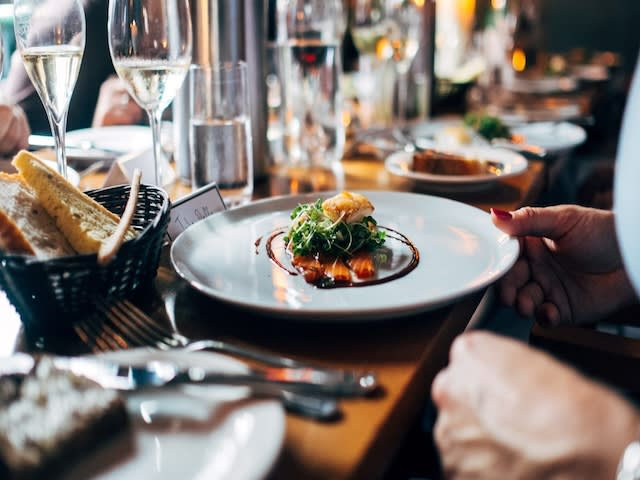 Licensed Indian Restaurant for Sale: Licensed Indian Restaurant for Sale: