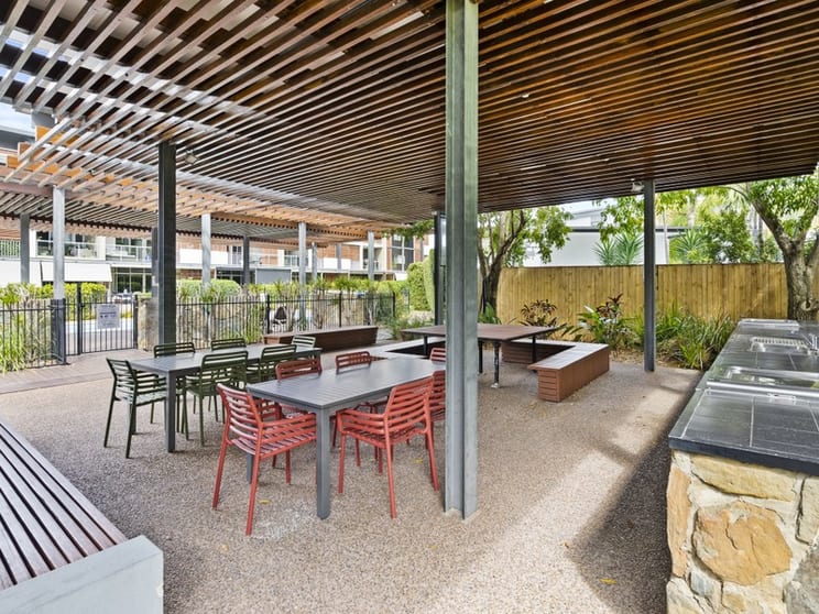 Blue Chip MR in Blue Chip Bulimba