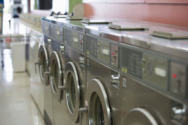 Turnkey Laundromat in Prime Location with Modern Equipment [2604242]