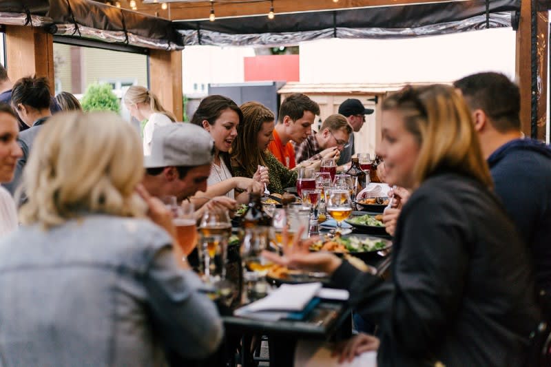 Licensed Restaurant opposite Caulfield Station|100 SEATING - Indoor/Outdoor Seating |High Traffic Location| Short Hours| [2507311]