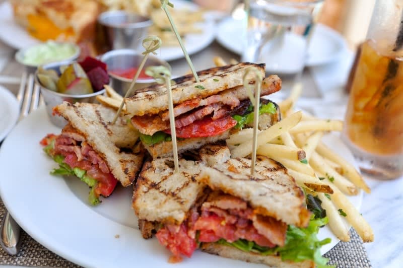 Under full management Profitable café near Heidelberg | Taking $12,000 | Low rent with long lease [2504292]