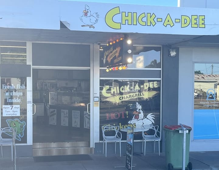 Chick-A-Dee Gourmet Food Bar Sumptuous Meals & Delicious Hot Food Fast Chick-A-Dee Gourmet Food Bar Sumptuous Meals & Delicious Hot Food Fast