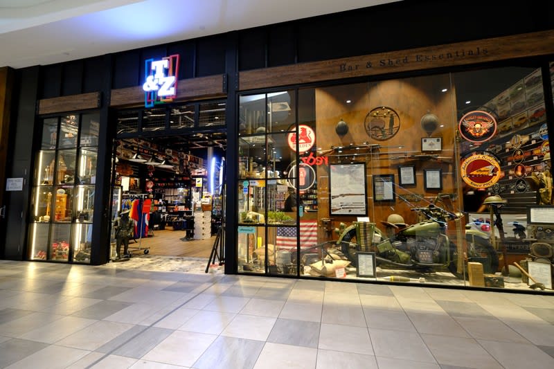 Under-Management Memorabilia Mega-Store: Rare Opportunity to Own a Unique Booming Business Under-Management Memorabilia Mega-Store: Rare Opportunity to Own a Unique Booming Business