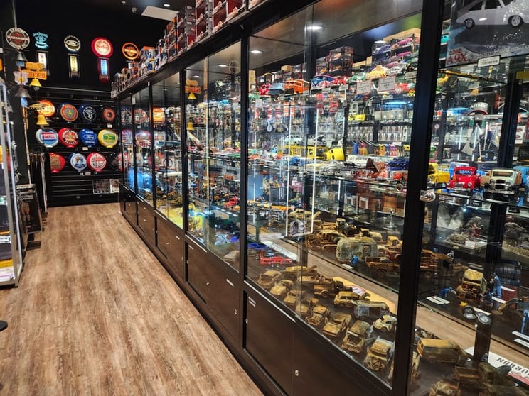 Under-Management Memorabilia Mega-Store: Rare Opportunity to Own a Unique Booming Business Under-Management Memorabilia Mega-Store: Rare Opportunity to Own a Unique Booming Business