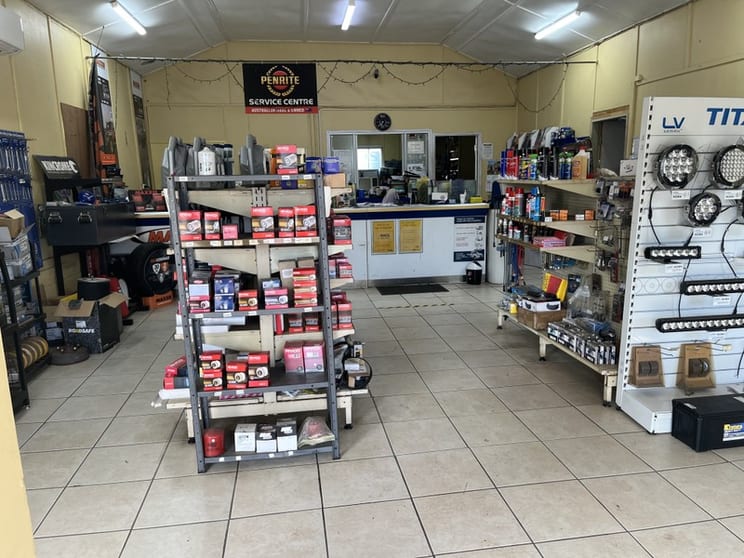 Thriving Mechanical Repair Business with Freehold Workshop Thriving Mechanical Repair Business with Freehold Workshop