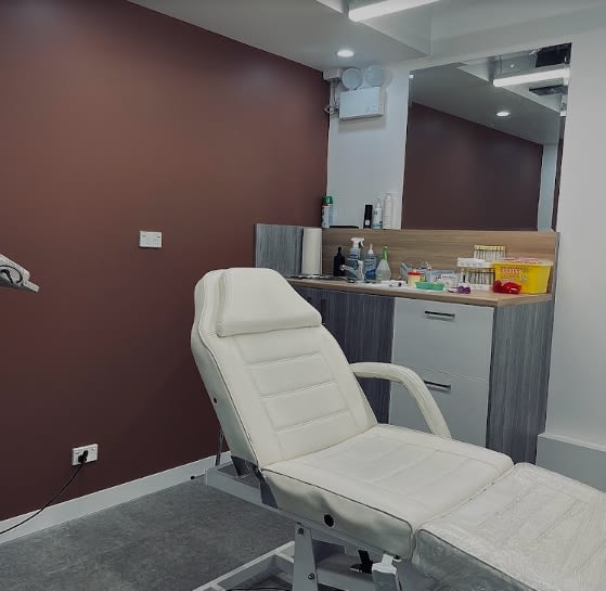 Thriving Well Established Beauty Clinic Thriving Well Established Beauty Clinic